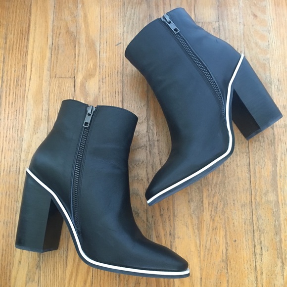 Black Leather Ankle Boot, Sol Sana, New Condition - Picture 6 of 7